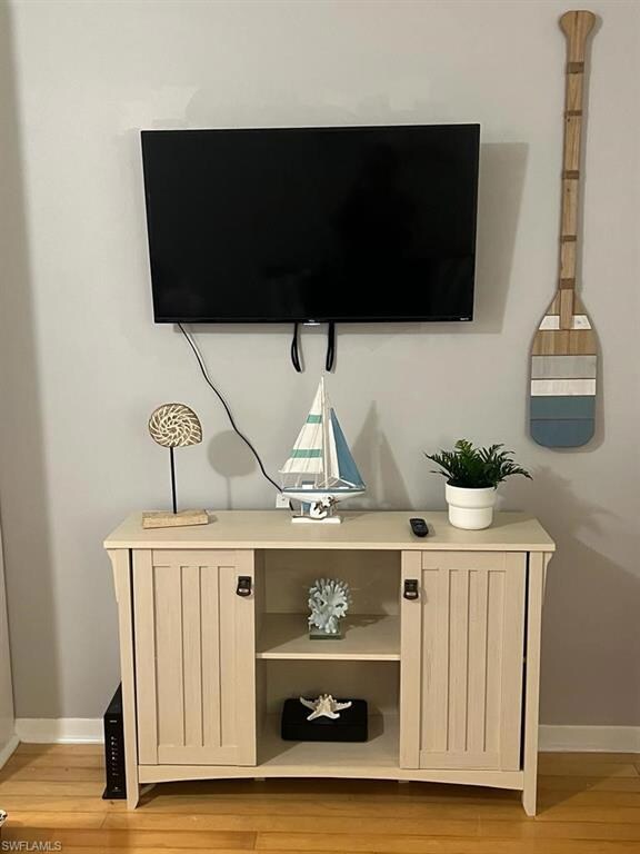 Interior details with hardwood / wood-style floori
