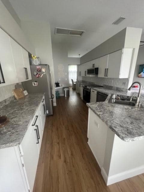 1022 Beckstrom Dr, Oviedo, FL 32765 - photo 3