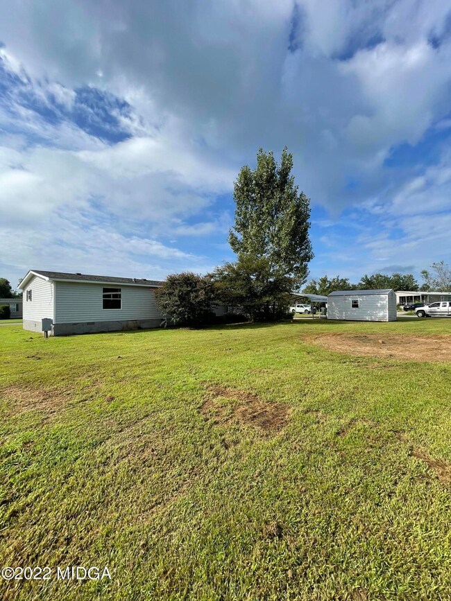 200 Hanover Dr, Byron, GA 31008 - photo 2