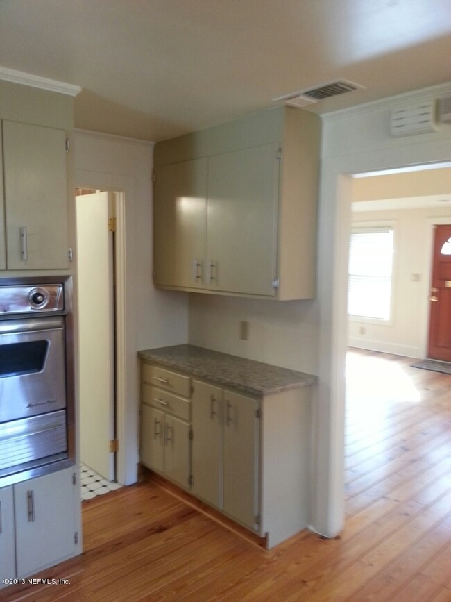 1593 Glendale St, Jacksonville, FL 32205 - photo 6