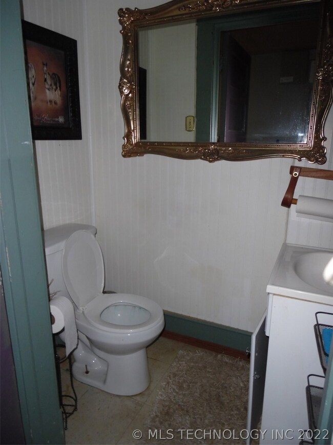 half bath main floor