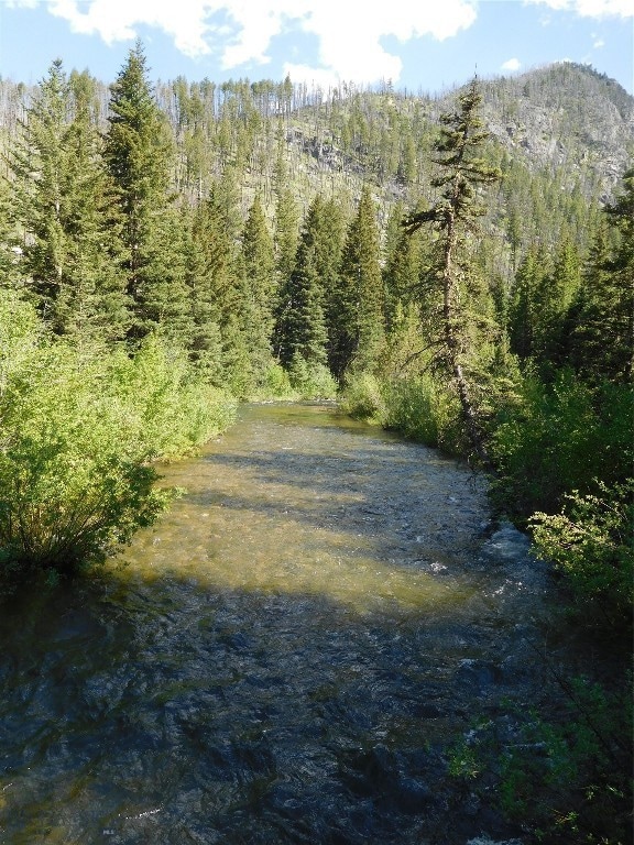 S. BOULDER RIVER