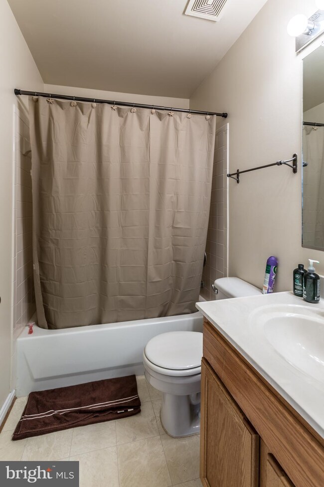 2009 Bell Point Ct, Odenton, MD 21113 - photo 7