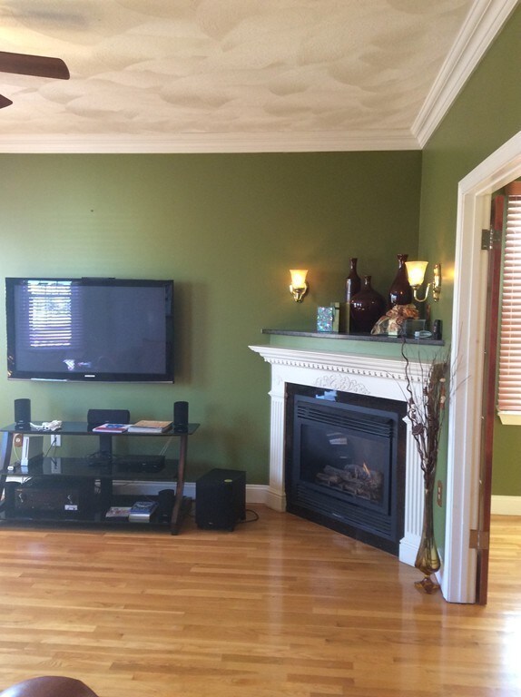 31 Leston St unit 3, Mattapan, MA 02126 - photo 5