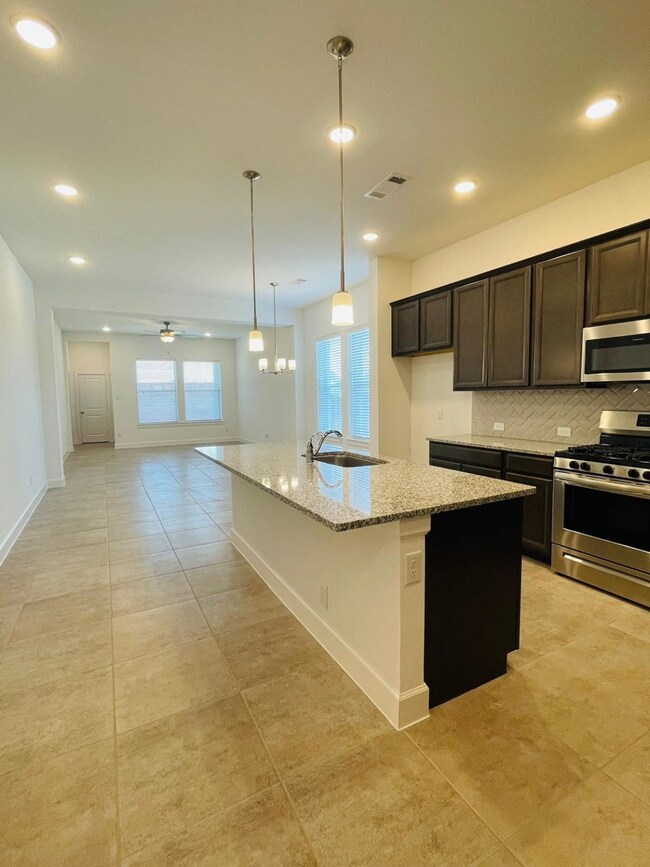 23611 Mock Wagon Way, Richmond, TX 77469 - photo 6