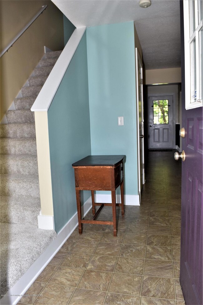 1203 W Ionia St, Lansing, MI 48915 - photo 6