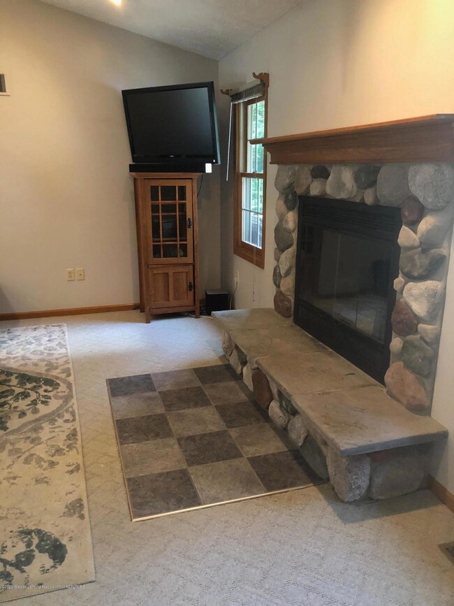 E516279A-A040-4459-B5C7-7AA887FD0BE6