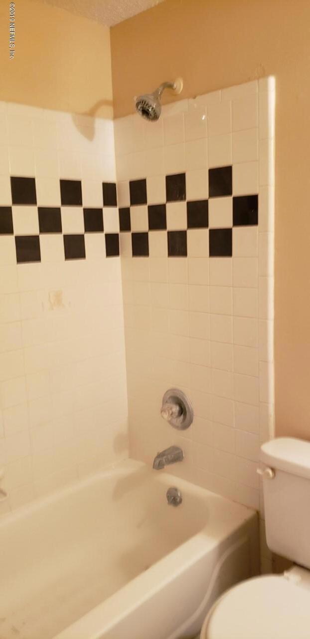 6984 Autrey Ave E, Jacksonville, FL 32210 - photo 7