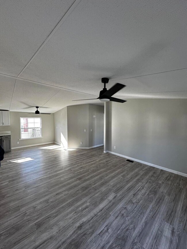 12 Oxbow Dr, Lewiston, ME 04240 - photo 3