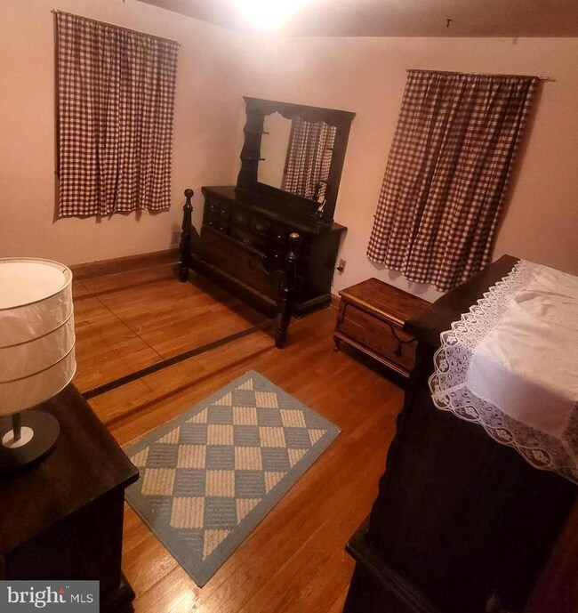 5920 Plumer Ave, Baltimore, MD 21206 - photo 6