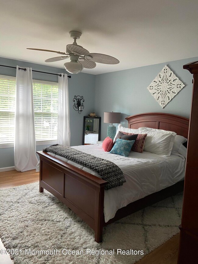 Master Bedroom.jpg
