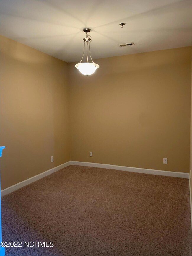 69264197787--6242CB12-82B2-4154-B21D-C7C