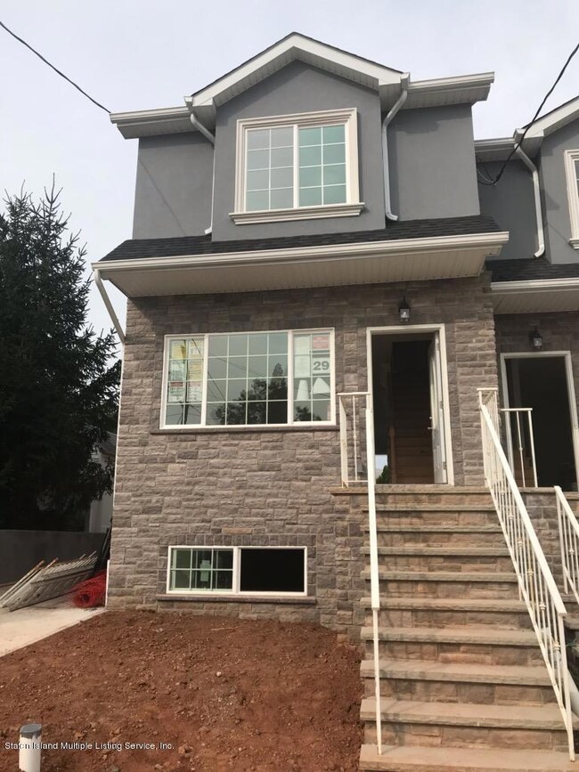 73 ROME AVENUE