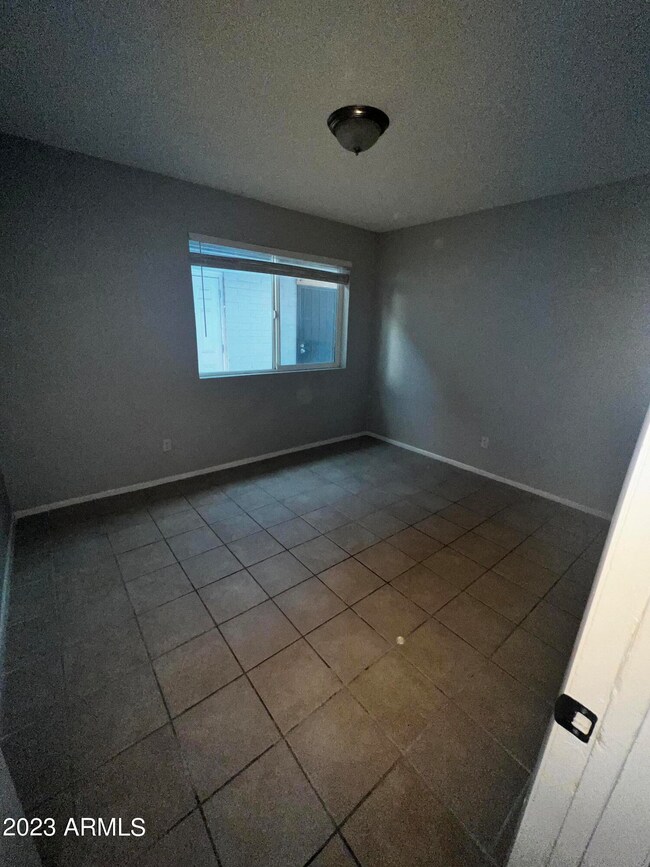 40 E Ingram St unit II, Mesa, AZ 85201 - photo 7