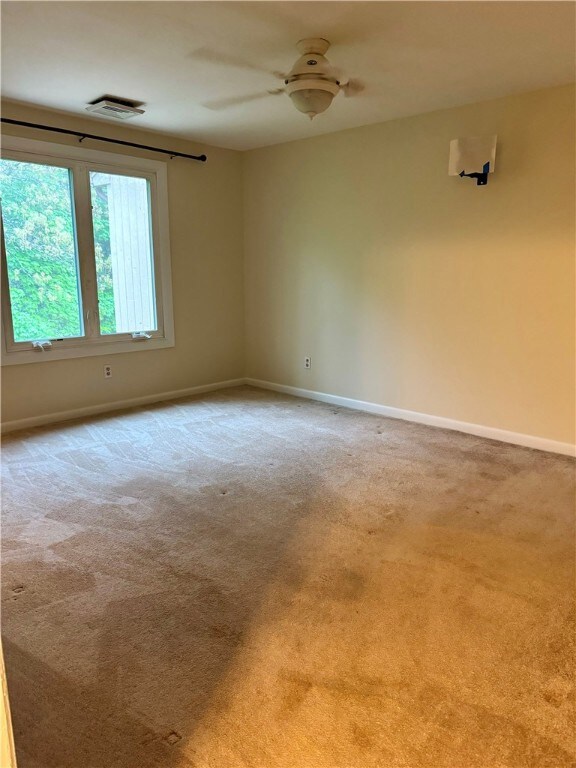 72 Kristee Cir, West Warwick, RI 02893 - photo 6