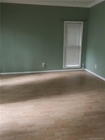 Living room/office/flex space