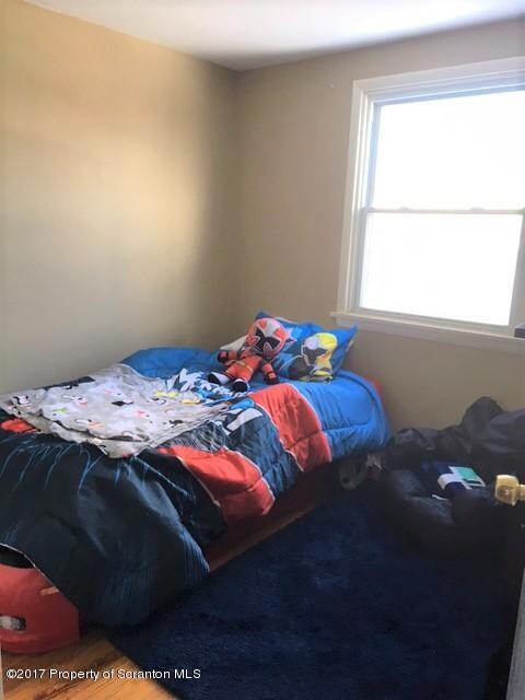 641 S Main St, Old Forge, PA 18518 - photo 5