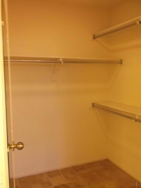 M-CLOSET
