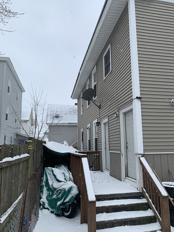 73 Cambridge St, Lawrence, MA 01843 - photo 5