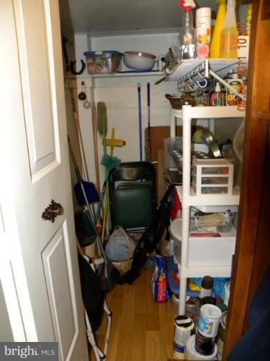 1034 Brinker 201 Dr unit 201, Hagerstown, MD 21740 - photo 5