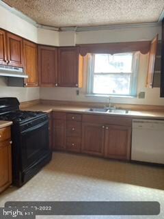 109 Carson Rd, Southampton, NJ 08088 - photo 4