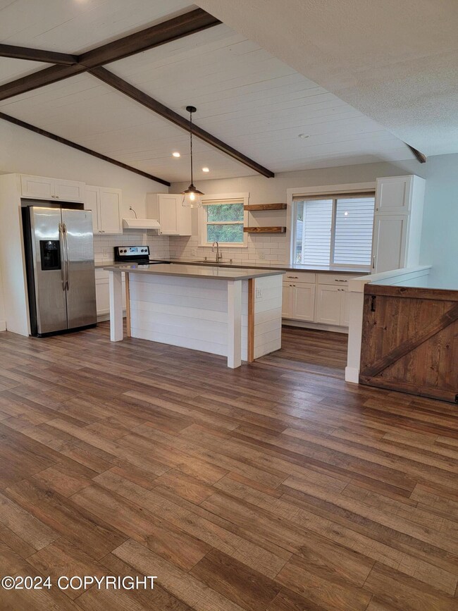 Open Kitchen