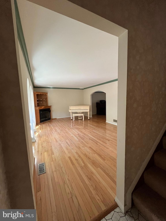 3203 Riverview Dr, Triangle, VA 22172 - photo 5