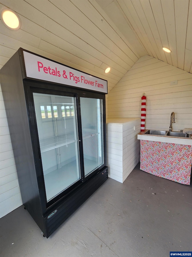 35730 U S 20, Albany, OR 97322 - photo 5