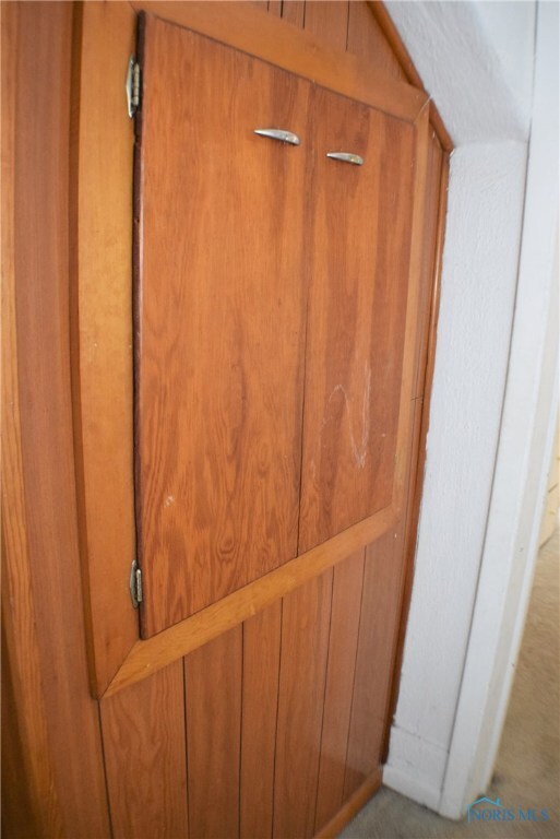 218 N Perry St, Woodville, OH 43469 - photo 6