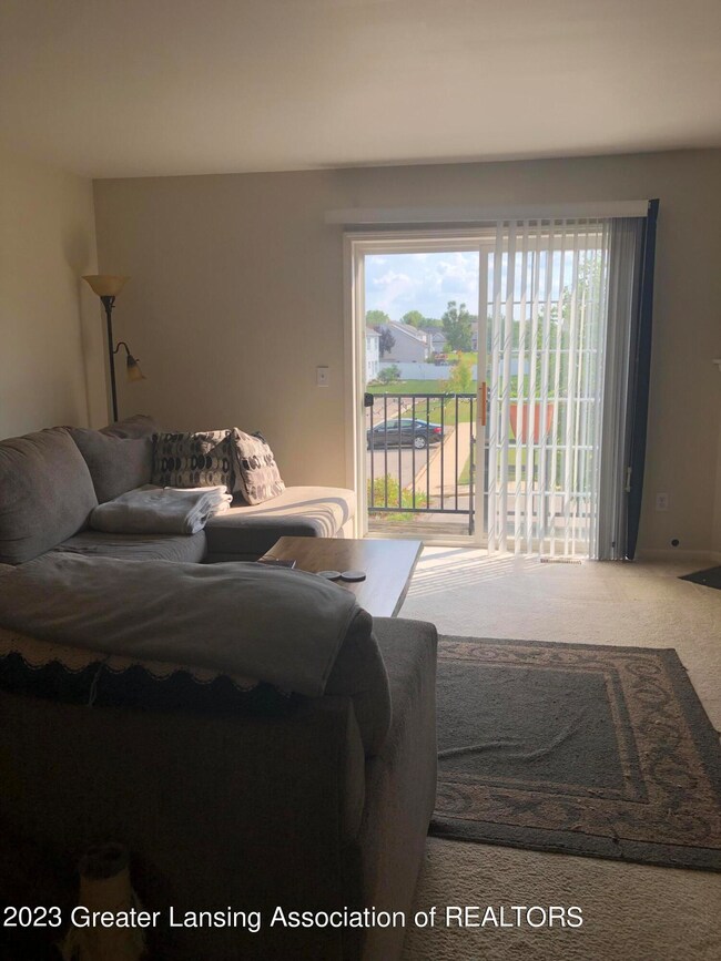 Living room 2