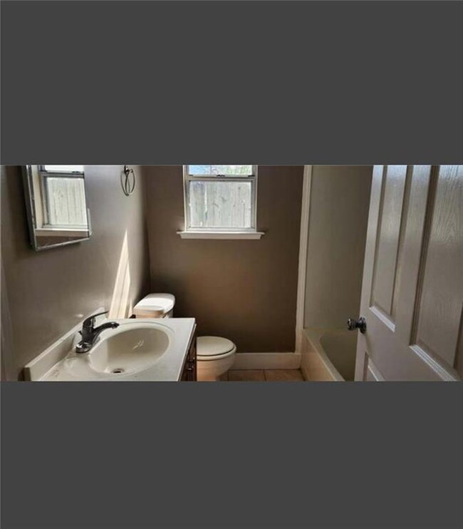 707 Forstall St, New Orleans, LA 70117 - photo 2