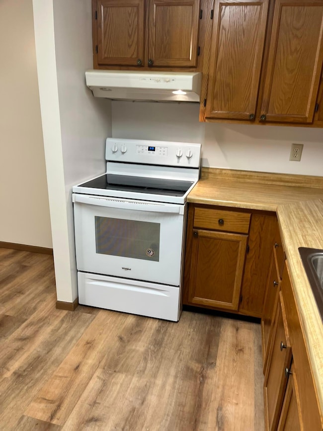 Stove & Counter