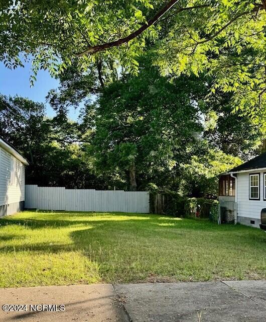823 Hanover 1
