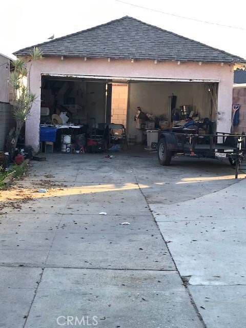 824 E 118th Place, Los Angeles, CA 90059 - photo 2