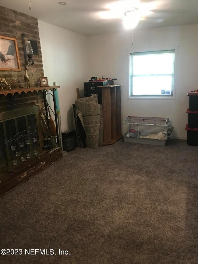 4739 Beverly Cir, Jacksonville, FL 32210 - photo 4