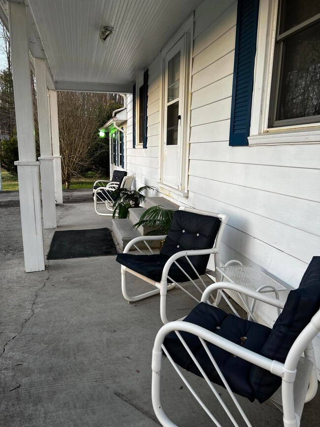 61F9BFAB-ABD2-48BE-BAF8-3341C7A0B7E7