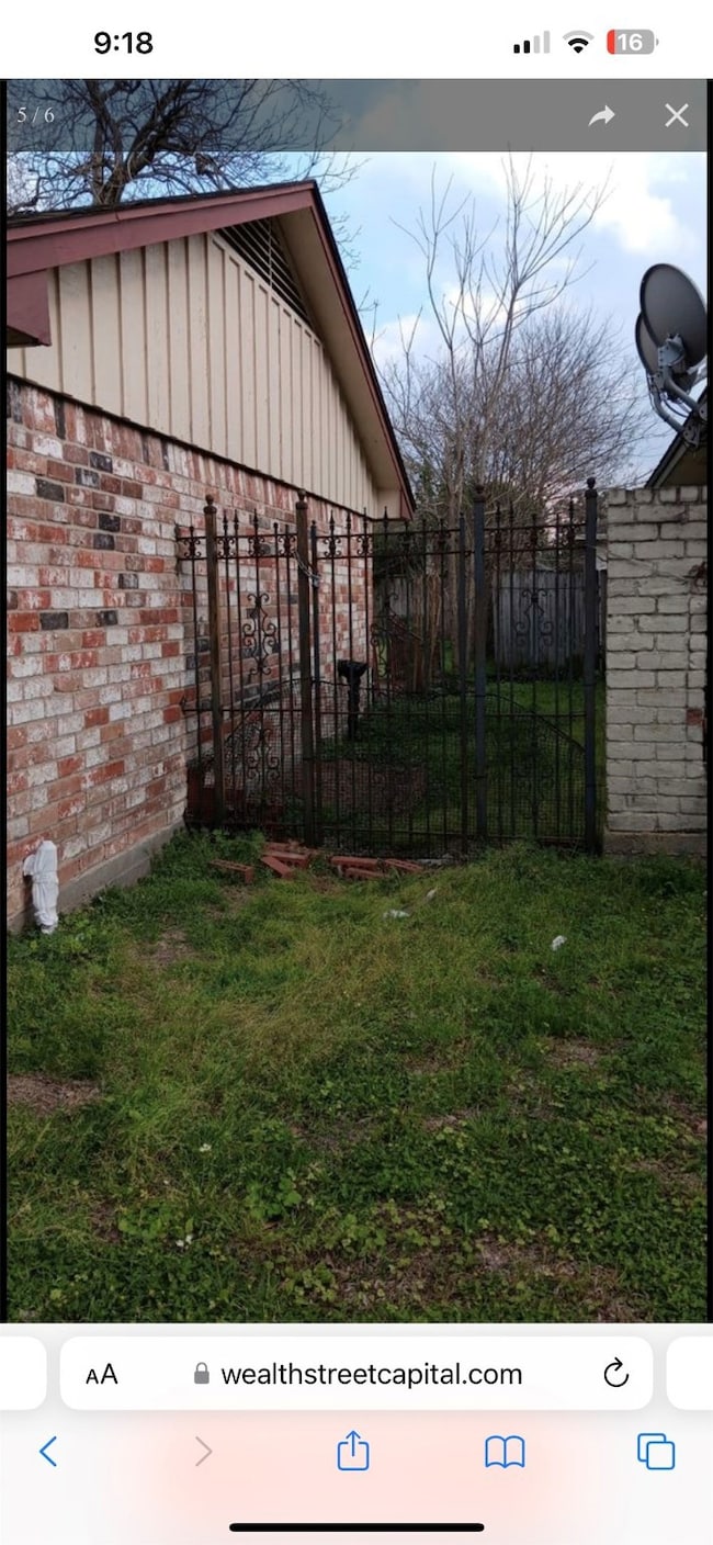 6311 Hidden Arbor Ln, Houston, TX 77088 - photo 5