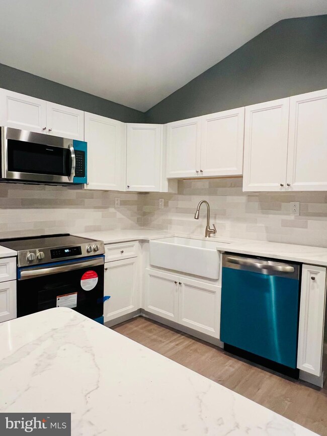 306 Swedesboro Rd, Franklinville, NJ 08322 - photo 2