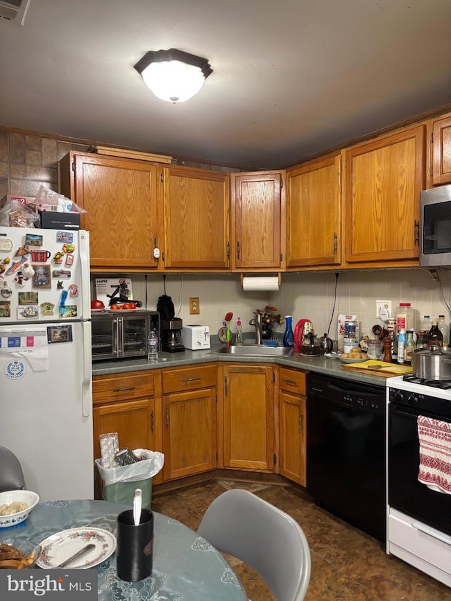 9926 00 Haldeman Ave, Philadelphia, PA 19115 - photo 6