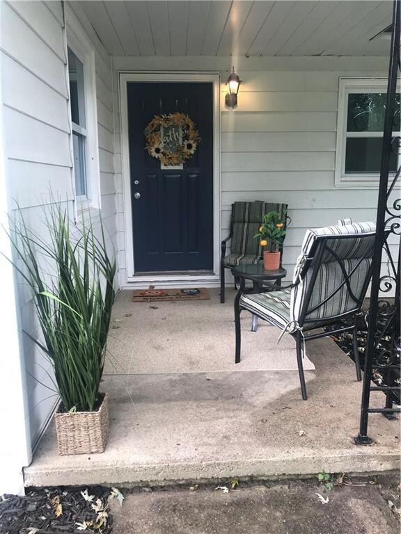 212 Elm Dr, Covington, IN 47932 - photo 3