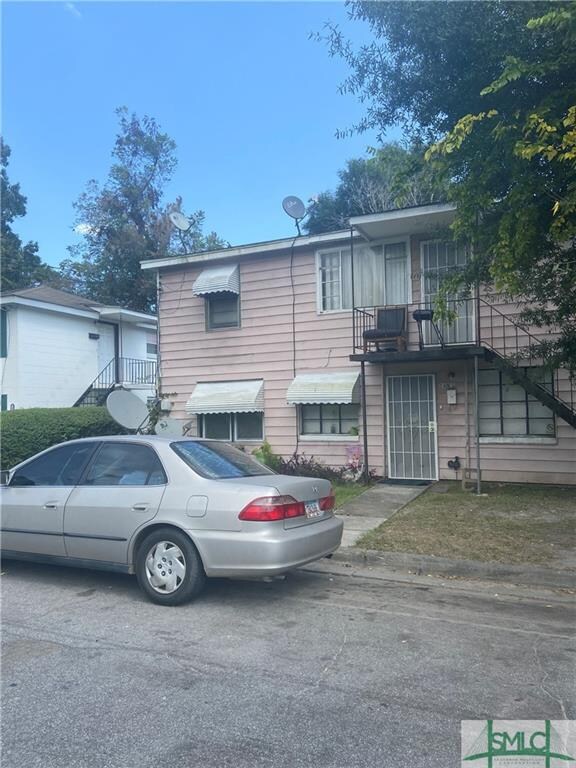 1126 W 41st St, Savannah, GA 31415 - photo 2