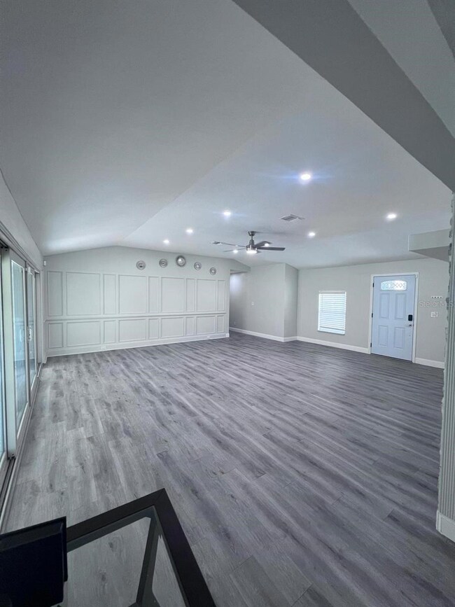 11223 County Road 223, Oxford, FL 34484 - photo 7