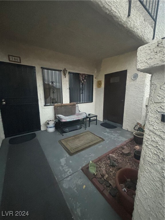 PORCH