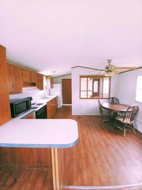 02-Kitchen