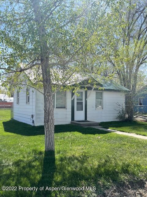 395 Rose St, Craig, CO 81625 - photo 2