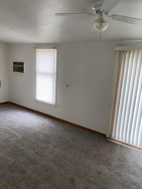 942 W New York St unit 944, Aurora, IL 60506 - photo 2