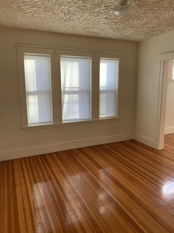 81 Whitfield St unit 2, Dorchester Center, MA 02124 - photo 6