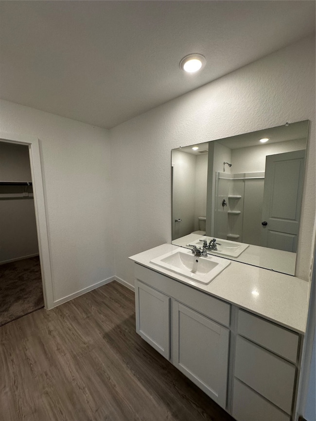 18920 Kingham Woods Ct, Conroe, TX 77306 - photo 5