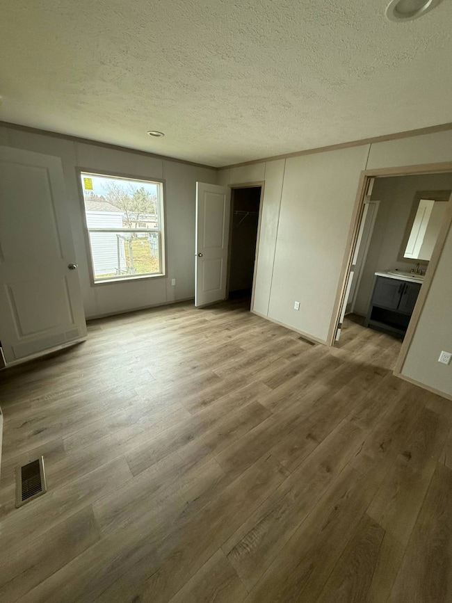 184 E Arlington Dr, Somerset, PA 15501 - photo 3