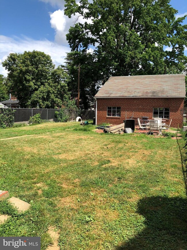 3208 Gainesville St SE, Washington, DC 20020 - photo 4